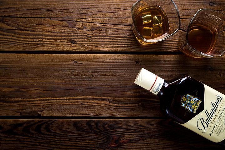 Propozycja zakupu wysokiej jakości whisky w sklepie Klan Whisky